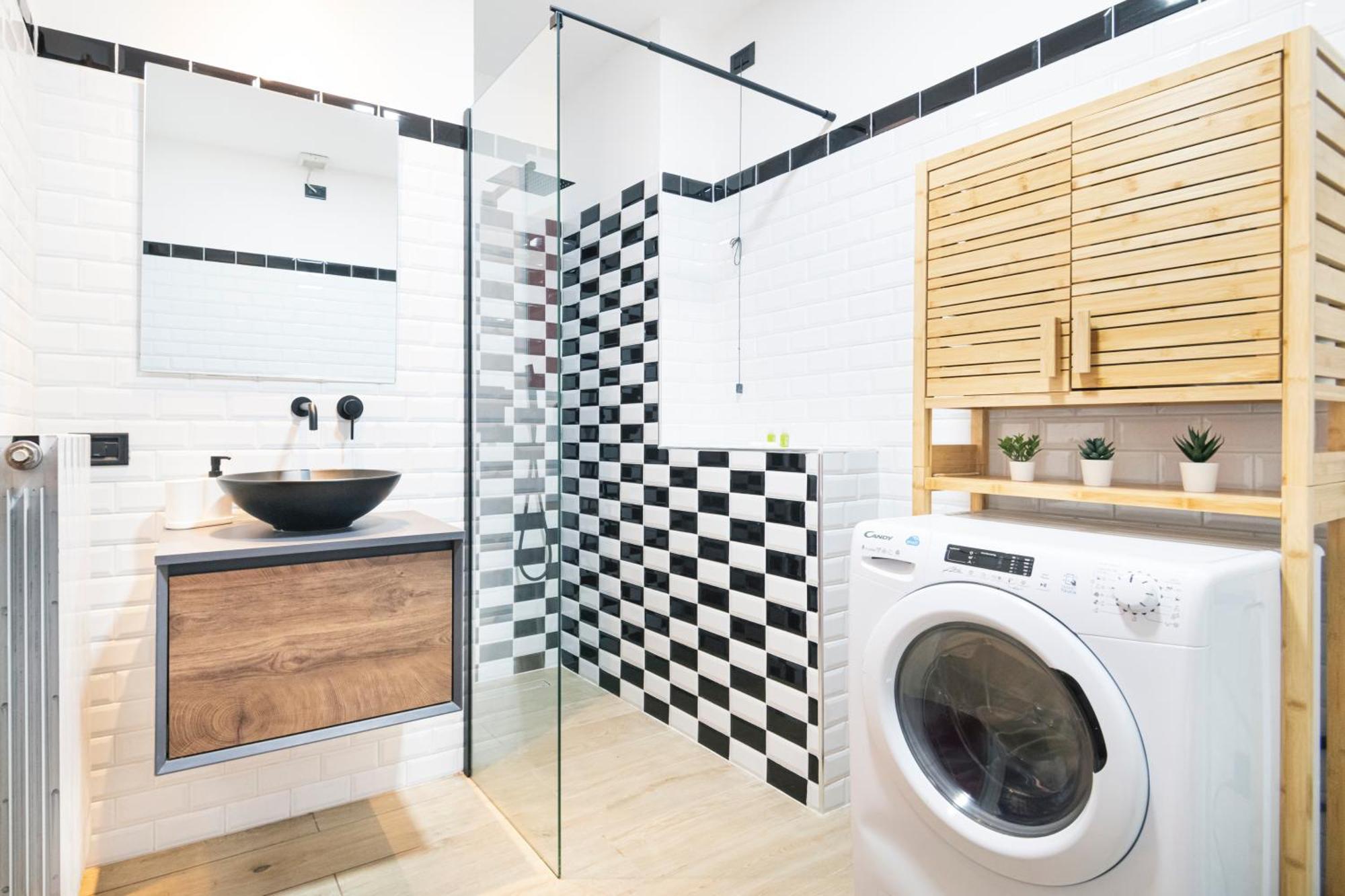 Easylife - Accogliente Monolocale In Via Torino, Posizione Perfetta Per Scoprire La Citta Lejlighed Milano Eksteriør billede