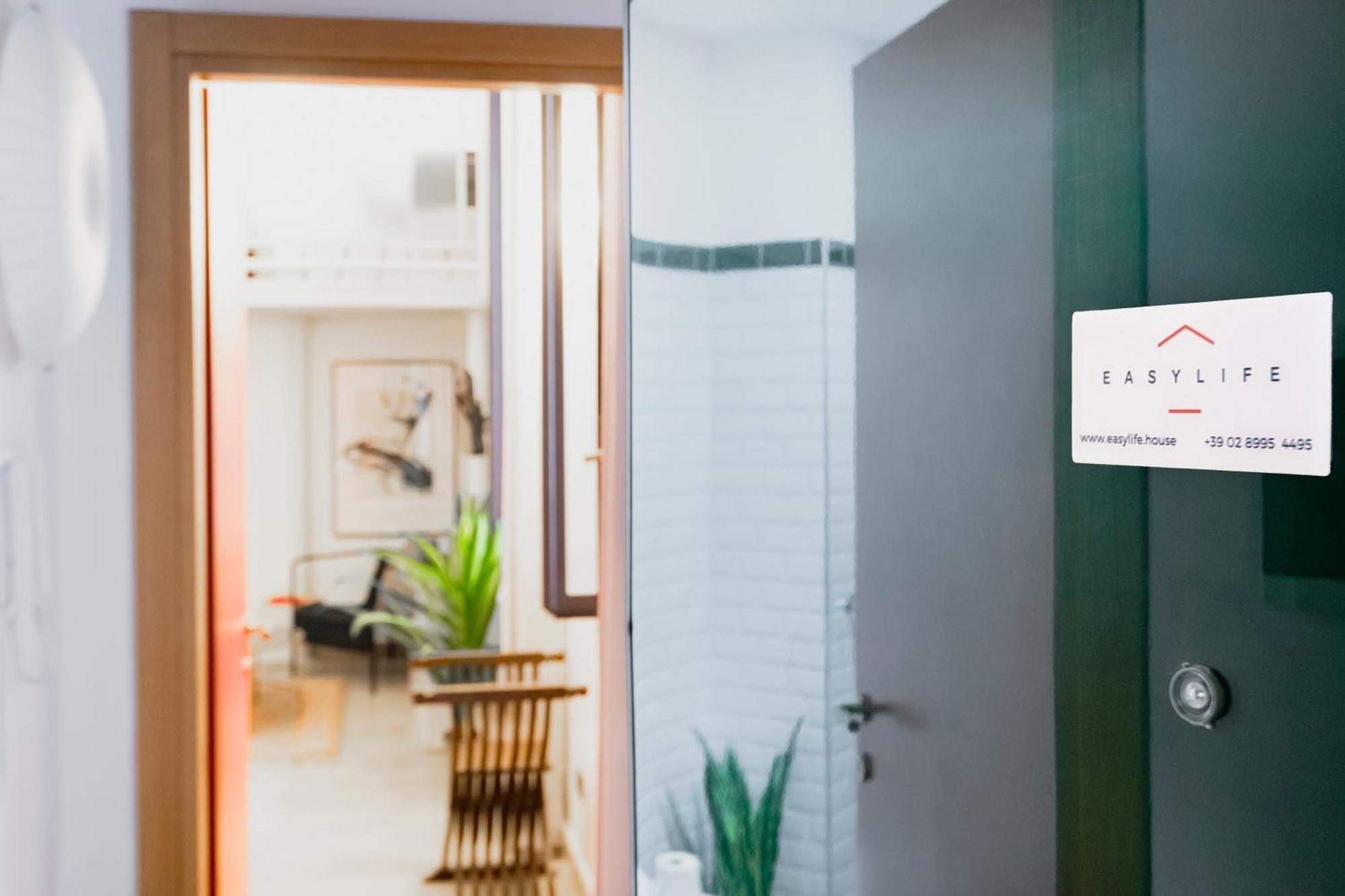 Easylife - Accogliente Monolocale In Via Torino, Posizione Perfetta Per Scoprire La Citta Lejlighed Milano Eksteriør billede